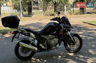 Мотоцикл Туризм Honda VFR 1200X Crosstourer 2012 в 