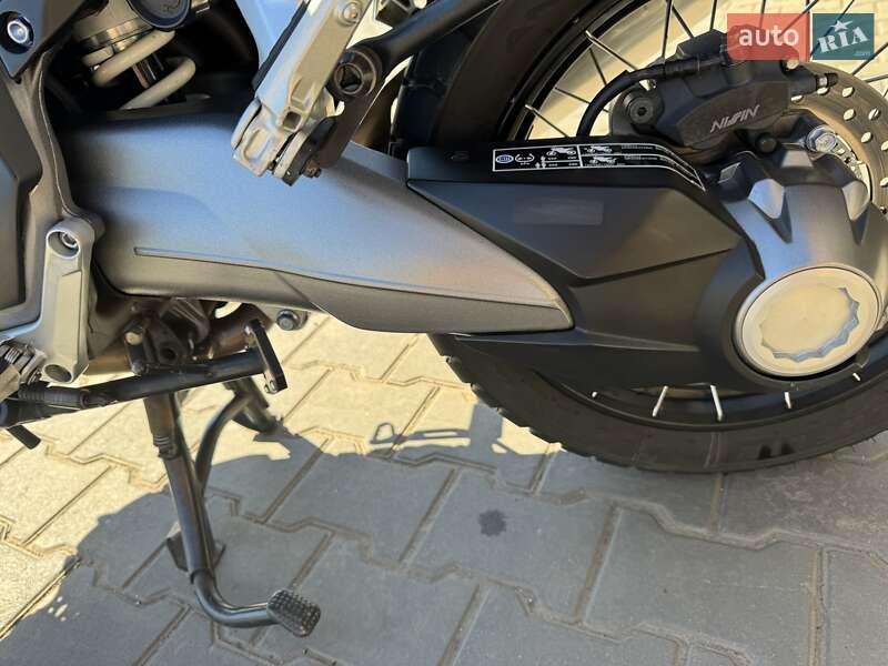 Мотоцикл Туризм Honda VFR 1200X Crosstourer 2012 в Кривом Роге фото 14 Мотоцикл Туризм Honda VFR 1200X Crosstourer 2012 в Кривом Роге