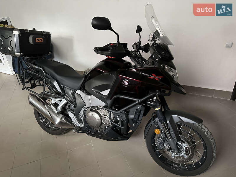 Мотоцикл Туризм Honda VFR 1200XD 2016 в Чернігові фото 4 Мотоцикл Туризм Honda VFR 1200XD 2016 в Чернігові