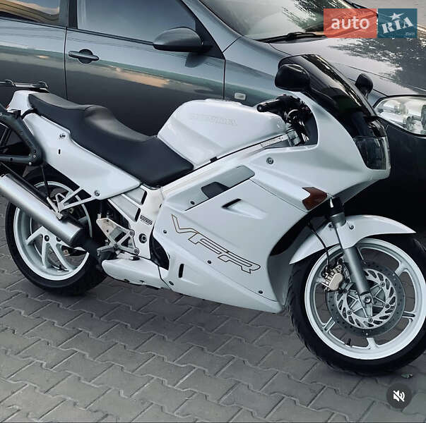Honda VFR 750F 1992