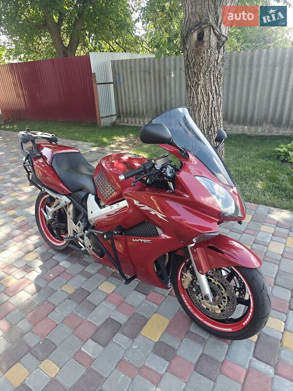 Honda VFR 800 2006
