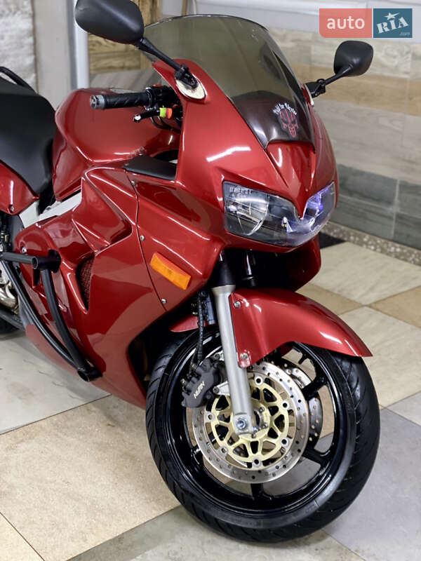 Мотоцикл Спорт-туризм Honda VFR 800F Interceptor 1999 в Львове