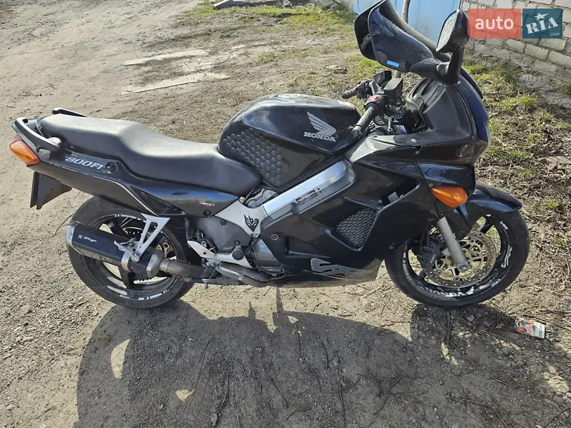 Honda VFR 800F Interceptor 1999