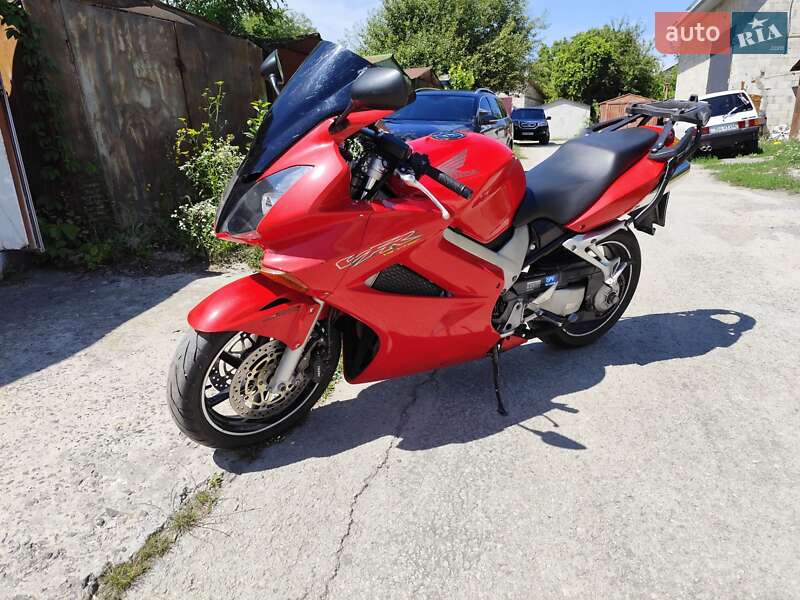 Мотоцикл Спорт-туризм Honda VFR 800F Interceptor 2003 в Кам'янець-Подільському