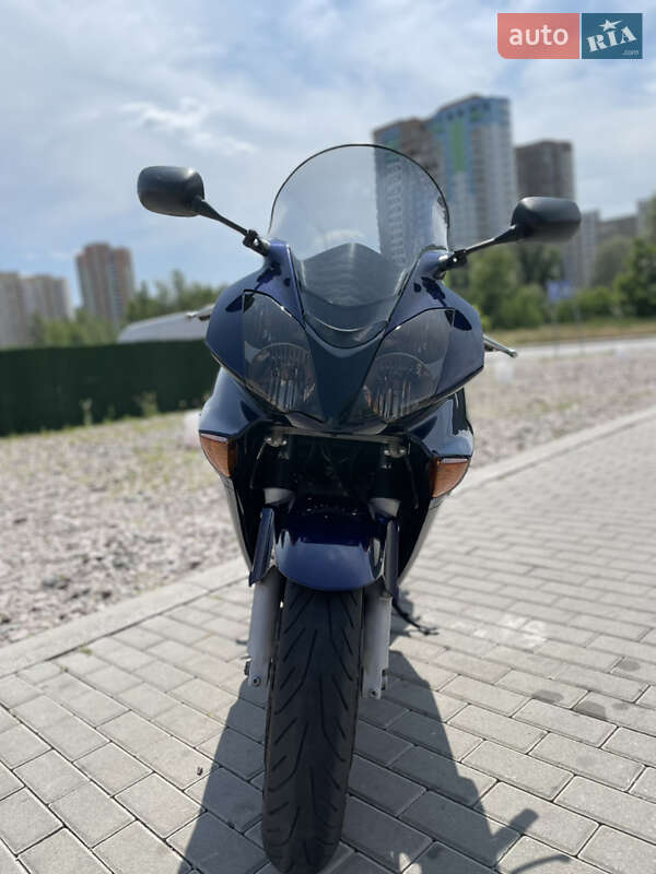 Мотоцикл Спорт-туризм Honda VFR 800F Interceptor 2003 в Києві