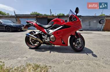 Мотоцикл Спорт-туризм Honda VFR 800F Interceptor 2015 в 