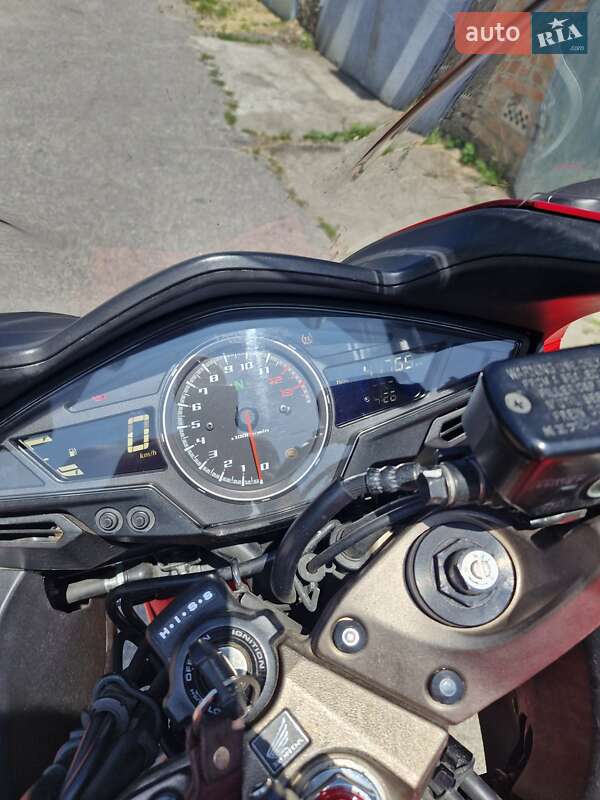 Мотоцикл Спорт-туризм Honda VFR 800F Interceptor 2015 в Вінниці