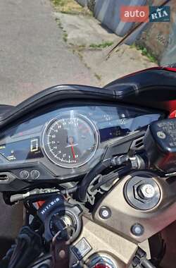 Мотоцикл Спорт-туризм Honda VFR 800F Interceptor 2015 в 