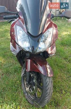 Мотоцикл Спорт-туризм Honda VFR 800F Interceptor 2003 в 