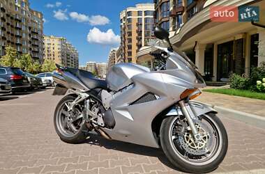 Мотоцикл Спорт-туризм Honda VFR 800F Interceptor 2005 в Софіївській Борщагівці