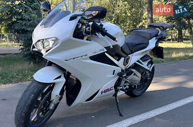 Мотоцикл Спорт-туризм Honda VFR 800F Interceptor 2016 в Краматорську