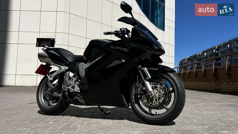 Мотоцикл Спорт-туризм Honda VFR 800F Interceptor 2006 в Києві
