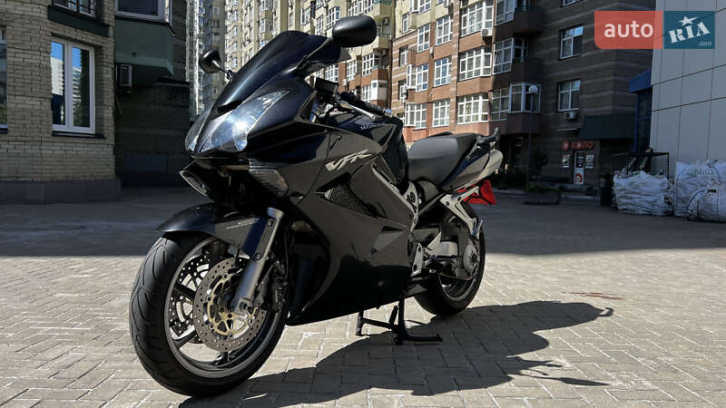 Мотоцикл Спорт-туризм Honda VFR 800F Interceptor 2006 в Києві