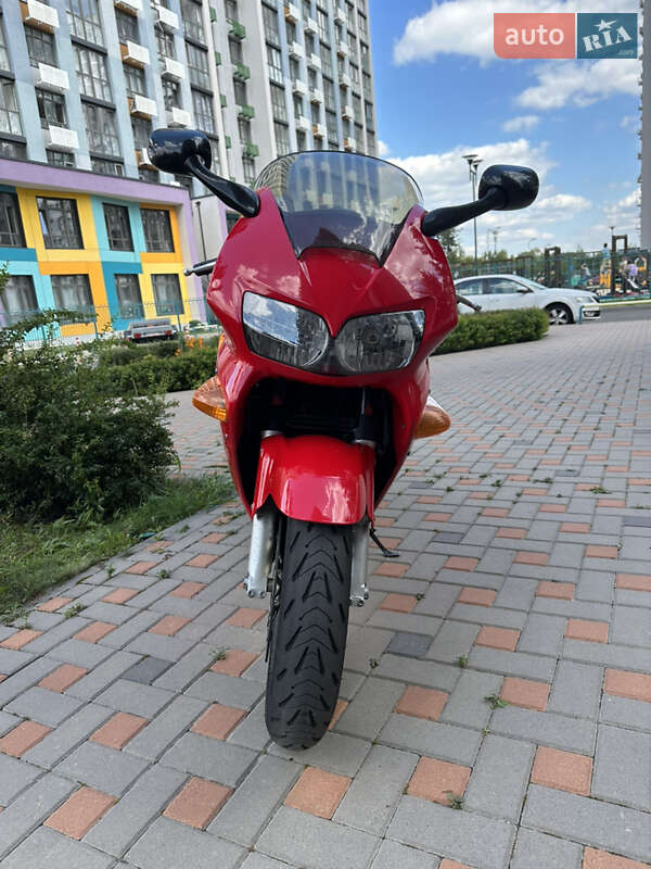Мотоцикл Спорт-туризм Honda VFR 800F Interceptor 1999 в Києві