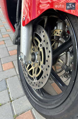 Мотоцикл Спорт-туризм Honda VFR 800F Interceptor 1999 в 