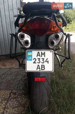 Мотоцикл Спорт-туризм Honda VFR 800F Interceptor 2004 в 