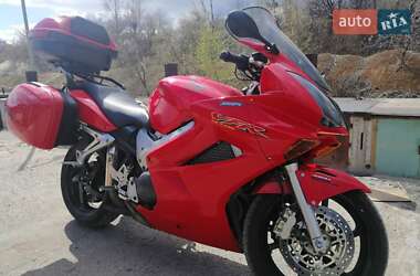 Мотоцикл Спорт-туризм Honda VFR 800F Interceptor 2004 в Харкові