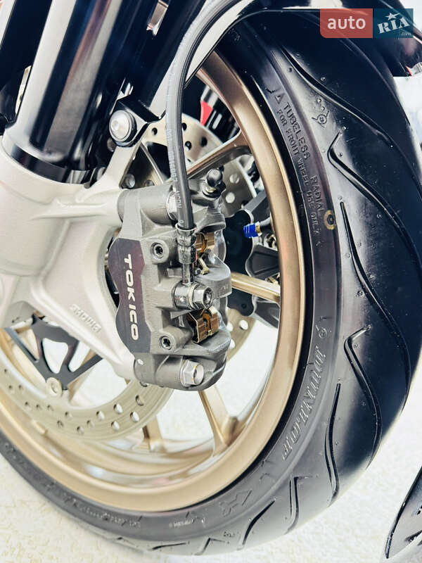 Спортбайк Honda VFR 800F Interceptor 2014 в Одессе фото 17 Спортбайк Honda VFR 800F Interceptor 2014 в Одессе