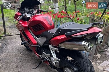 Мотоцикл Спорт-туризм Honda VFR 800F Interceptor 2002 в Житомирі