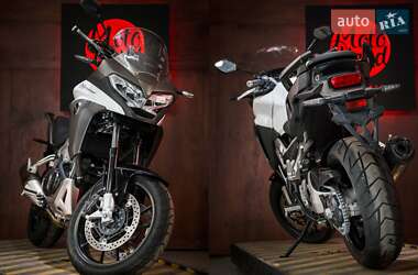 Мотоцикл Багатоцільовий (All-round) Honda VFR 800X Crossrunner 2015 в Дніпрі