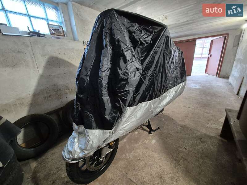 Мотоцикл Многоцелевой (All-round) Honda VFR 800X Crossrunner 2015 в Кривом Роге фото 9 Мотоцикл Многоцелевой (All-round) Honda VFR 800X Crossrunner 2015 в Кривом Роге