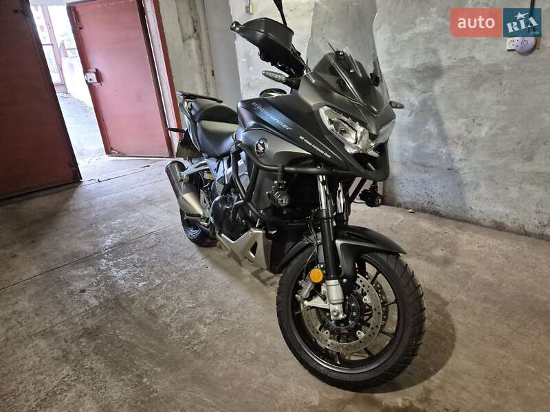 Мотоцикл Многоцелевой (All-round) Honda VFR 800X Crossrunner 2015 в Кривом Роге фото 6 Мотоцикл Многоцелевой (All-round) Honda VFR 800X Crossrunner 2015 в Кривом Роге