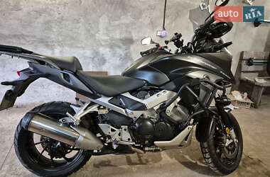 Мотоцикл Многоцелевой (All-round) Honda VFR 800X Crossrunner 2015 в 