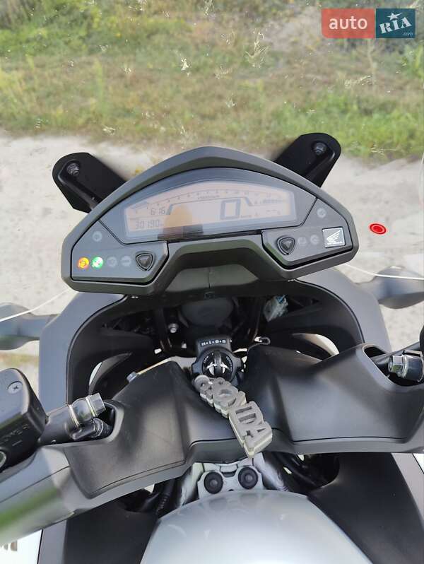 Мотоцикл Спорт-туризм Honda VFR 800X Crossrunner 2012 в Харкові фото 11 Мотоцикл Спорт-туризм Honda VFR 800X Crossrunner 2012 в Харкові