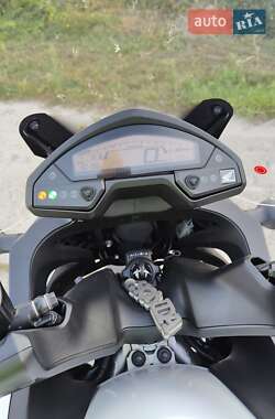Мотоцикл Спорт-туризм Honda VFR 800X Crossrunner 2012 в 