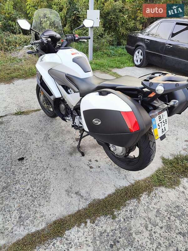 Мотоцикл Спорт-туризм Honda VFR 800X Crossrunner 2012 в Харкові фото 16 Мотоцикл Спорт-туризм Honda VFR 800X Crossrunner 2012 в Харкові