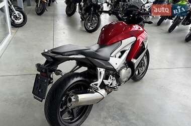 Мотоцикл Многоцелевой (All-round) Honda VFR 800X Crossrunner 2011 в 