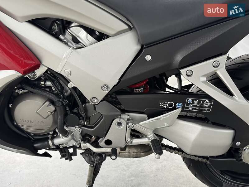 Мотоцикл Багатоцільовий (All-round) Honda VFR 800X Crossrunner 2011 в Хмельницькому