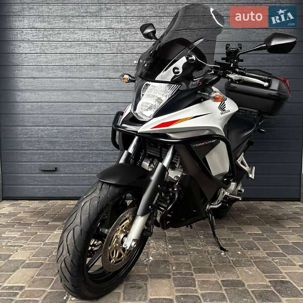 Мотоцикл Туризм Honda VFR 800X Crossrunner 2013 в Белой Церкви фото 3 Мотоцикл Туризм Honda VFR 800X Crossrunner 2013 в Белой Церкви