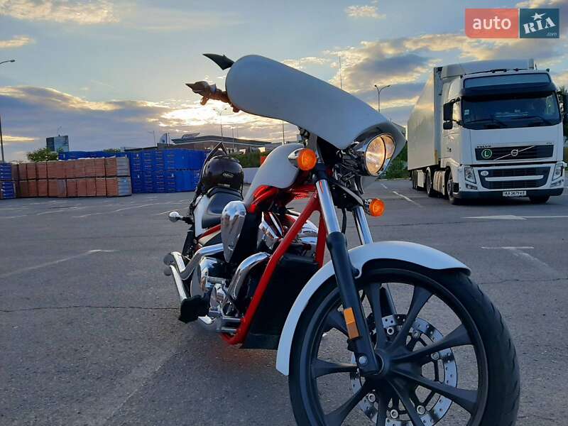 Мотоцикл Чоппер Honda VT 1300CX Fury 2014 в Ужгороде