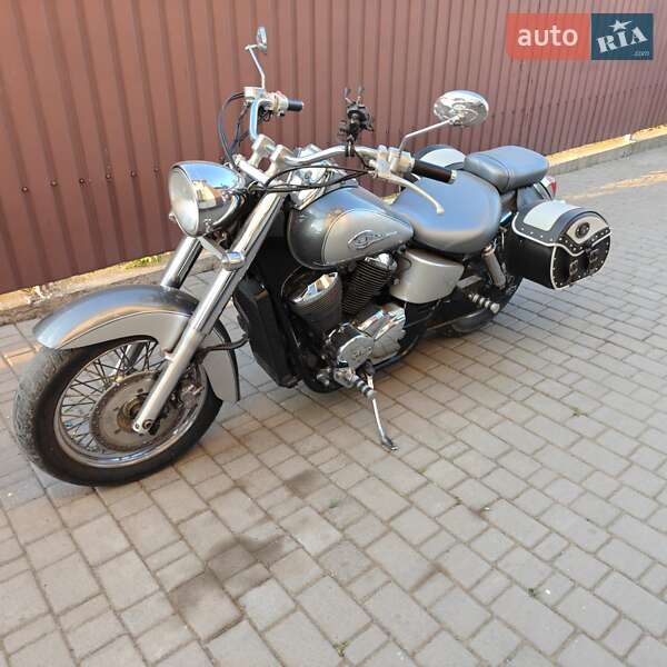 Мотоцикл Круизер Honda VT 750 Shadow 2000 в Черноморске