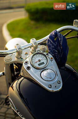 Мотоцикл Круизер Honda VT 750 Shadow 2003 в 
