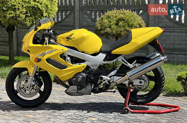 Мотоцикл Спорт-туризм Honda VTR 1000 2002 в 