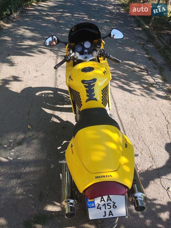 Спортбайк Honda VTR 1000F 1997 в Врадіївці