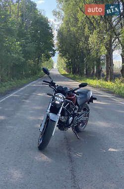 Мотоцикл Без обтікачів (Naked bike) Honda VTR 250 2001 в Харкові