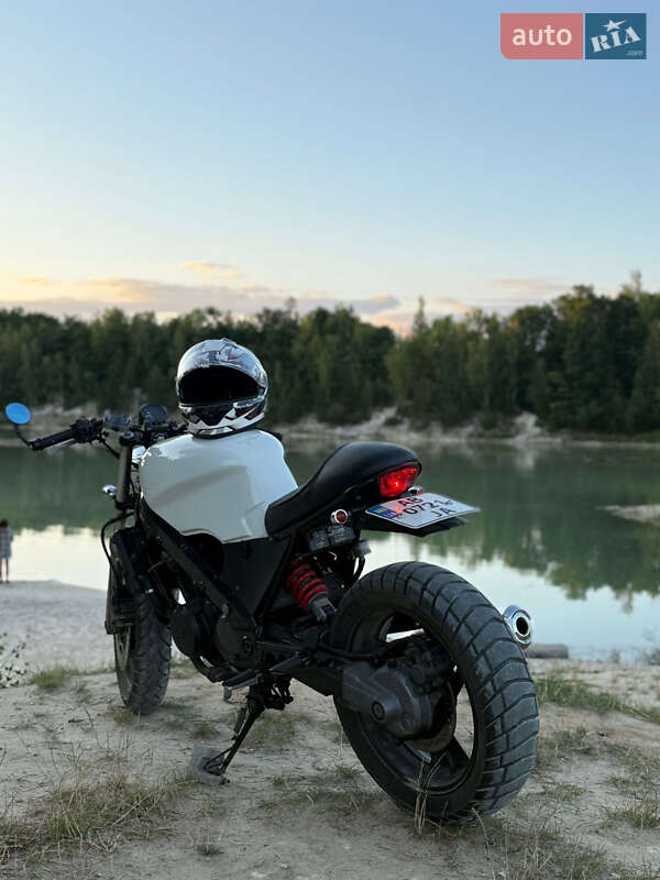 Кафе рейсер Honda VTR 250 1998 в Ковеле