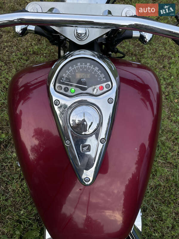 Мотоцикл Классик Honda VTX 1300R 2006 в Бобровице