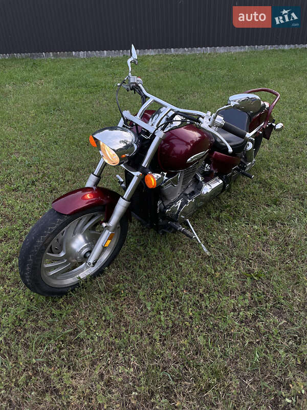 Мотоцикл Классик Honda VTX 1300R 2006 в Бобровице