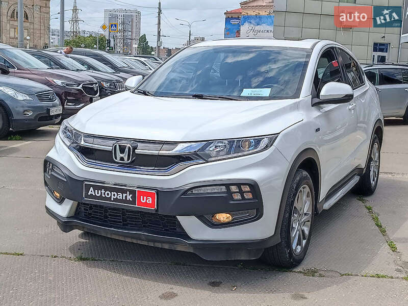Внедорожник / Кроссовер Honda X-NV 2019 в 