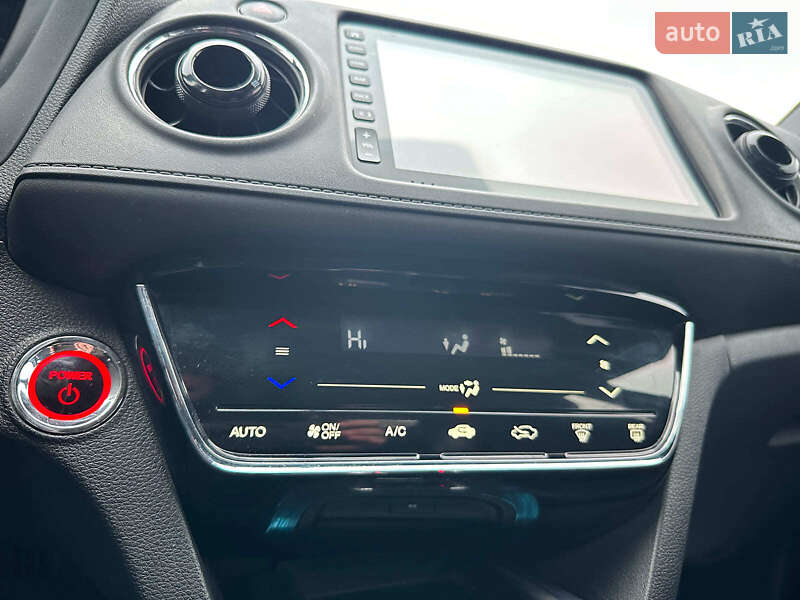 Позашляховик / Кросовер Honda X-NV 2019 в Запоріжжі