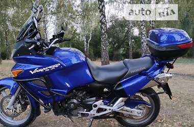 Мотоцикл Багатоцільовий (All-round) Honda XL 1000V Varadero 2003 в Білій Церкві