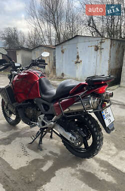 Мотоцикл Многоцелевой (All-round) Honda XL 1000V Varadero 2001 в Бориславе