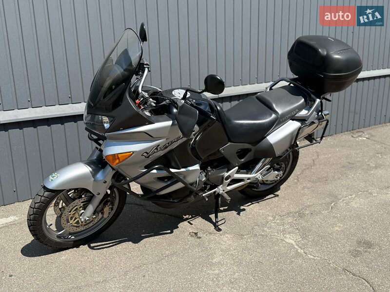 Мотоцикл Позашляховий (Enduro) Honda XL 1000V Varadero 2003 в Чернігові фото 7 Мотоцикл Позашляховий (Enduro) Honda XL 1000V Varadero 2003 в Чернігові