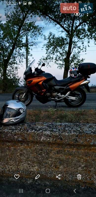 Мотоцикл Супермото (Motard) Honda XL 1000V Varadero 1999 в Кременчуге