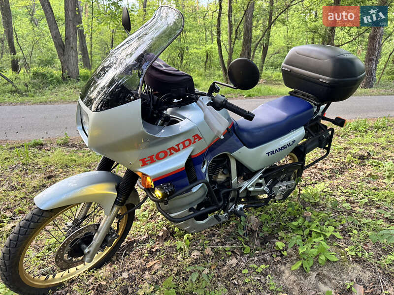 Мотоцикл Многоцелевой (All-round) Honda XL 600V Transalp 1987 в Киеве