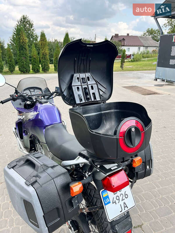 Мотоцикл Многоцелевой (All-round) Honda XL 600V Transalp 1998 в Бучаче